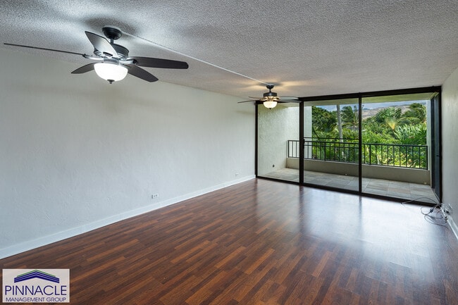 property at 500 Lunalilo St
