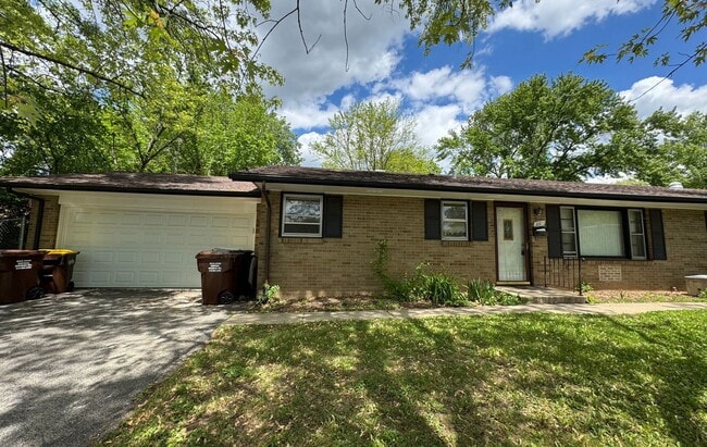 property at 239 Flintridge Dr