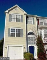 401 Donelson Loop in Stafford, VA - Building Photo