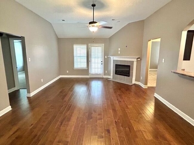 8136 Maywood Dr in Olive Branch, MS - Building Photo - Building Photo