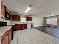 1421 Bella Coola Dr in Orlando, FL - Building Photo - Building Photo