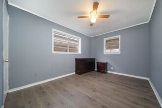 2310 Kabee St in Houston, TX - Building Photo - Building Photo