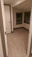 1734 James St-Unit -B in Bellingham, WA - Building Photo - Building Photo