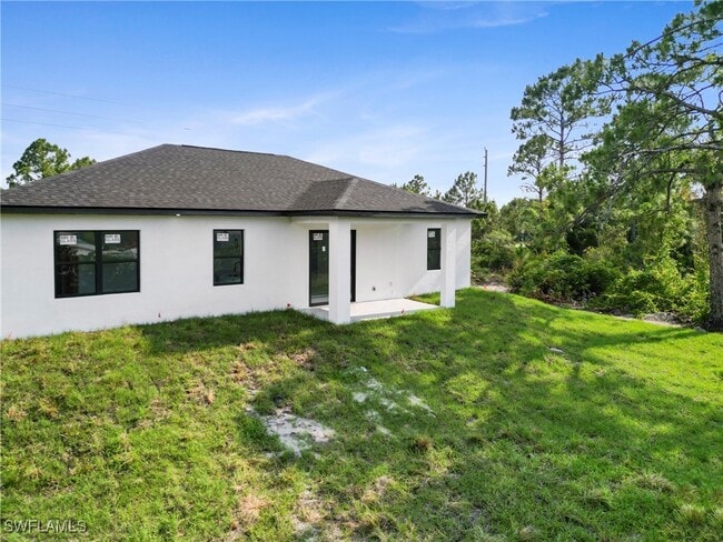 property at 3173 Sunshine Blvd N