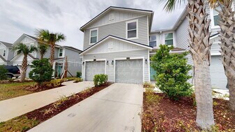 12730 Barrack Ln in Jacksonville, FL - Building Photo