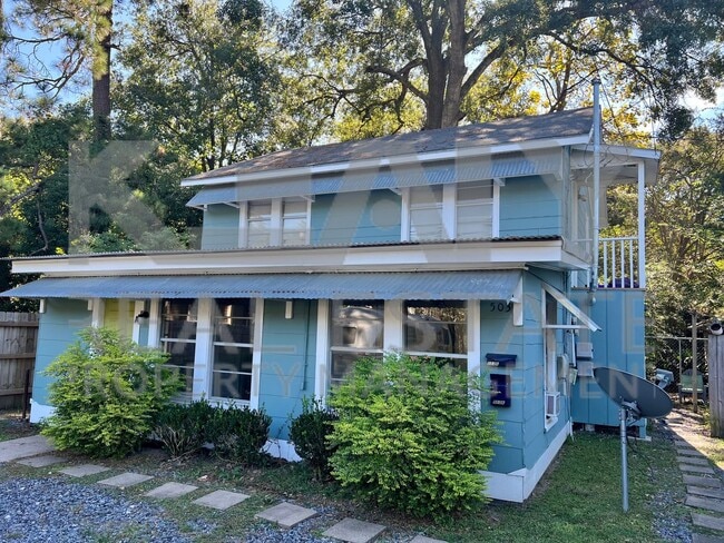 property at 503 Southdown Pl