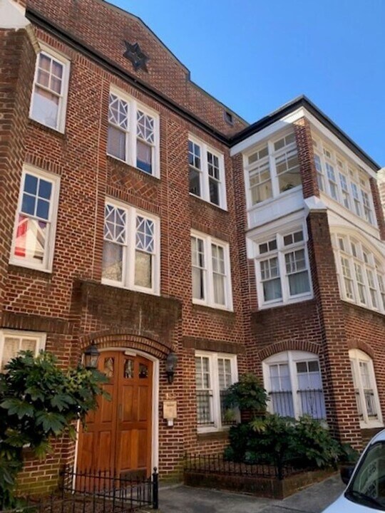 155 3rd St NE in Atlanta, GA - Building Photo