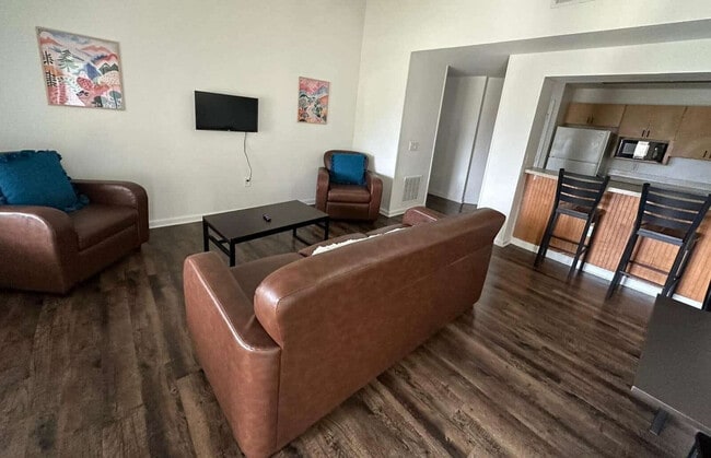 15115 Buckhorn Ct in Lutz, FL - Foto de edificio - Building Photo