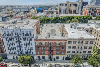 Los Gatos Apartments in Los Angeles, CA - Building Photo - Primary Photo