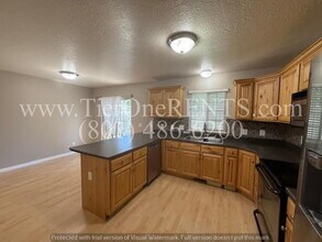 466 N 1235 W in Orem, UT - Building Photo - Building Photo