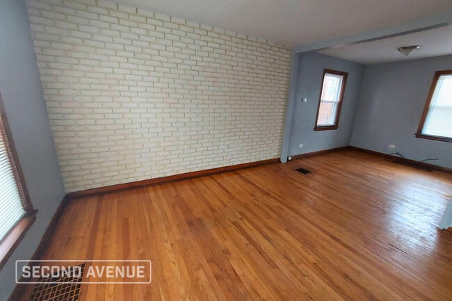 9709 S Indiana Ave in Chicago, IL - Foto de edificio - Building Photo