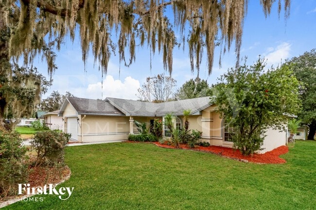 2413 Timbercreek Loop E in Lakeland, FL - Building Photo - Building Photo