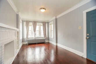 4015 N Bernard St in Chicago, IL - Building Photo - Building Photo
