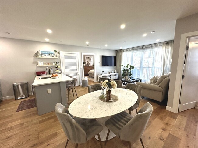 property at 10 Everett St