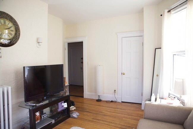 28 Anderson St in Boston, MA - Building Photo - Building Photo