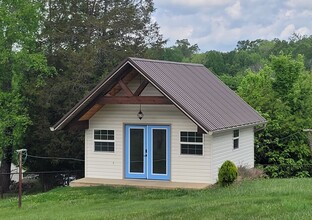 313 Lakecrest Dr in Kingsport, TN - Building Photo - Building Photo