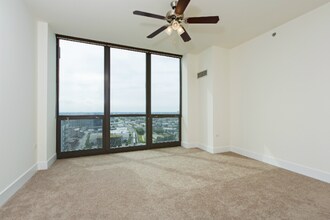 770 W Wayman St in Chicago, IL - Building Photo - Building Photo