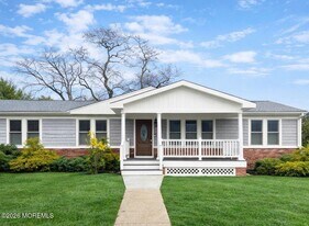 1641 Holbrook St in Ocean Township, NJ - Building Photo