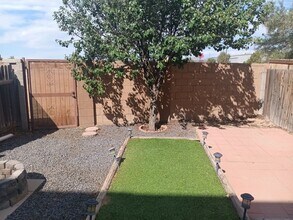 2607 Alamogordo Dr NW in Albuquerque, NM - Building Photo - Building Photo