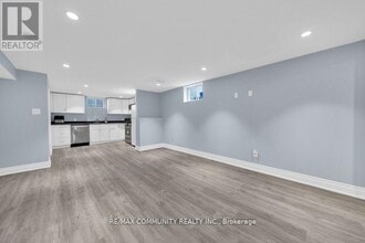 776 Phillip Murray Ave in Oshawa, ON - Building Photo - Building Photo