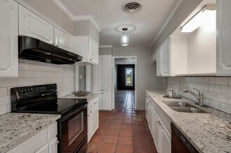 2822 Lansing Blvd in Wichita Falls, TX - Foto de edificio - Building Photo