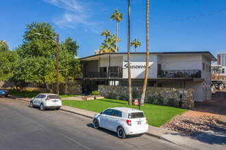 The Shorewood in Phoenix, AZ - Building Photo - Building Photo