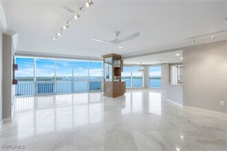 4801 Bonita Bay Blvd in Bonita Springs, FL - Building Photo - Building Photo