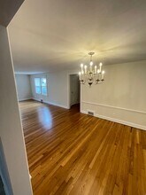 278 Auburn Rd in West Hartford, CT - Building Photo - Building Photo