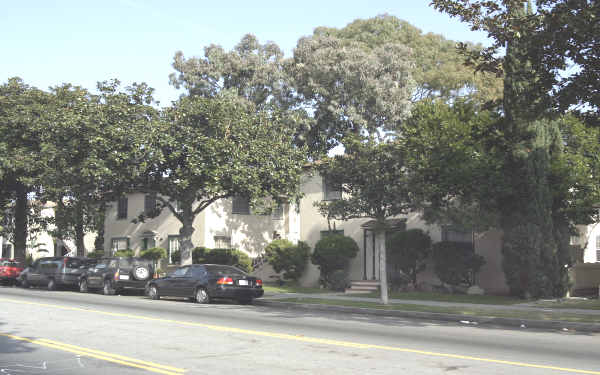 2160-2178 Magnolia Ave in Long Beach, CA - Foto de edificio