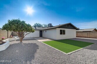 687 N Jackson St in Chandler, AZ - Building Photo - Building Photo