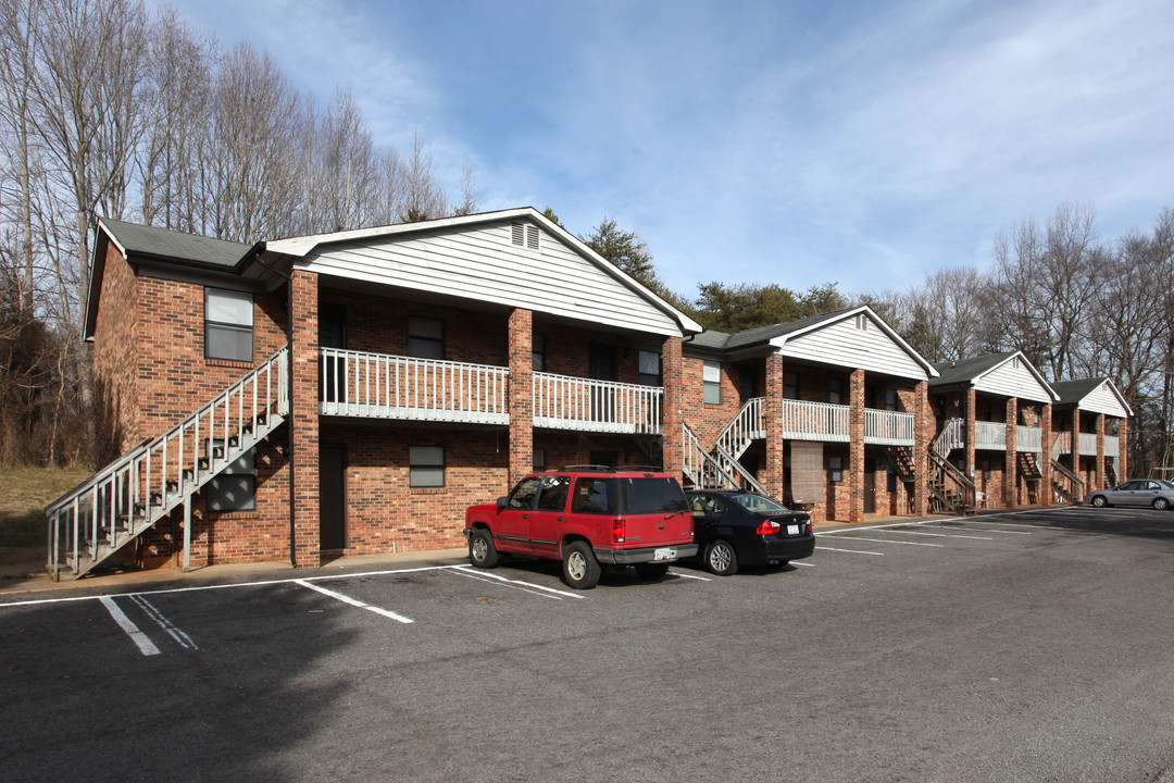 Sunset Terrace in Mocksville, NC - Foto de edificio