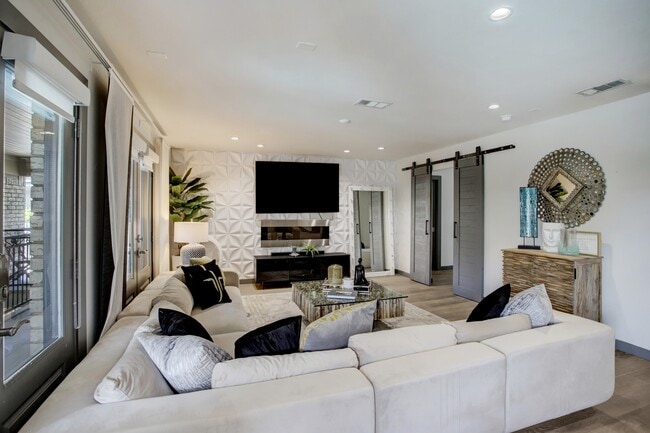 1410 Hyde Park Blvd in Houston, TX - Building Photo - Building Photo