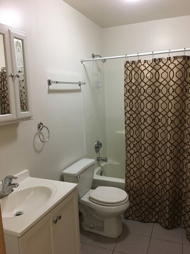 property at 3020 Jackson Ave