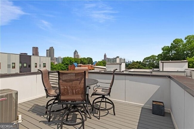 property at 415 Gartrell St SE