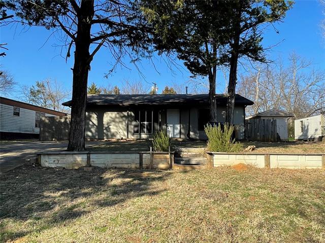 property at 117 E Prospect St
