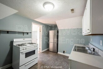 921 S Buckeye St in Kokomo, IN - Foto de edificio - Building Photo