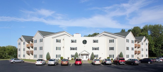 Snowbirds Landing in Solvay, NY - Building Photo - Building Photo