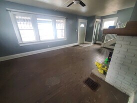 52 Fernwood Ave in Dayton, OH - Building Photo