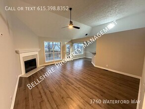 3760 Waterford Way in Nashville, TN - Building Photo - Building Photo