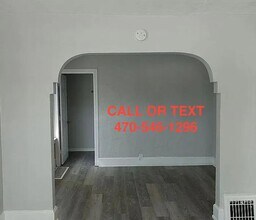 3204 Caledonia St in Racine, WI - Building Photo - Building Photo