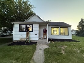 418 S State St in Aberdeen, SD - Building Photo