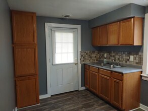 4318 Nevada Ave in Dayton, OH - Foto de edificio - Building Photo