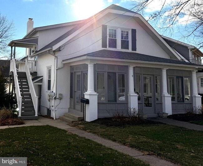 property at 9 Williams Ln