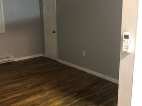 74 S Ward St in New Brunswick, NJ - Building Photo - Building Photo