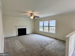 105 Fredericksburg Dr in Stephens City, VA - Building Photo - Building Photo