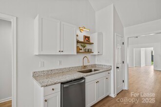 1409 Rheo Ct NW in Concord, NC - Building Photo - Building Photo