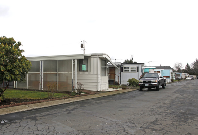 Rudiger Mobile Home Park in Portland, OR - Building Photo - Building Photo