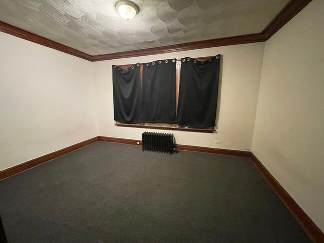 7127 S Francisco Ave, Unit 2 in Chicago, IL - Foto de edificio - Building Photo