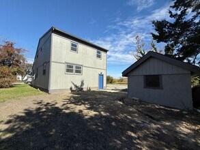 37 Beaver Ave in Pennsville Township, NJ - Building Photo - Building Photo