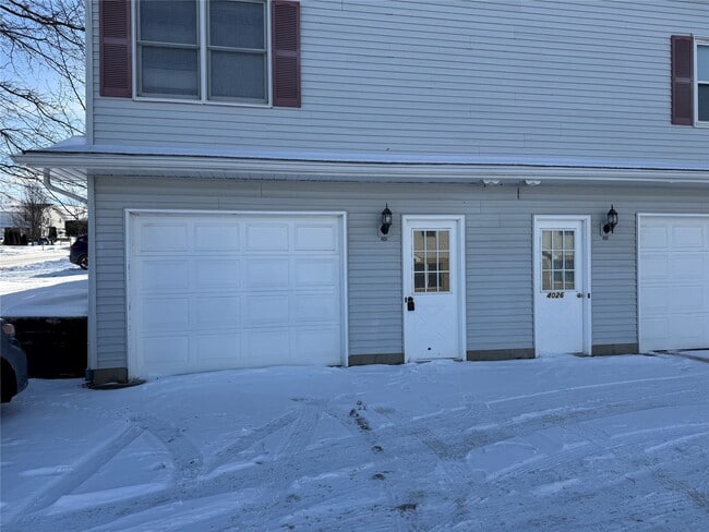 property at 4024 Canterbury Dr